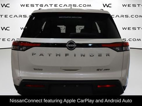 Used 2024 Nissan Pathfinder SV image 7