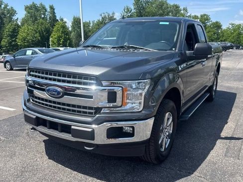 Used 2018 Ford F150 XLT w/ Equipment Group 302A Luxury AWD/4WD image 5