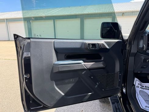 Used 2022 Ford Bronco Outer Banks AWD/4WD image 15