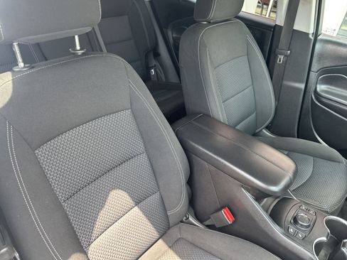 Used 2022 GMC Terrain SLE w/ Driver Convenience Package AWD/4WD image 29