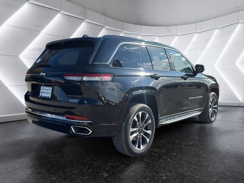 New 2025 Jeep Grand Cherokee Overland w/ Adv Protech Group III AWD/4WD image 8