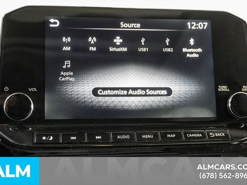 Used 2024 Nissan Pathfinder SL w/ SL Premium Package FWD image 40