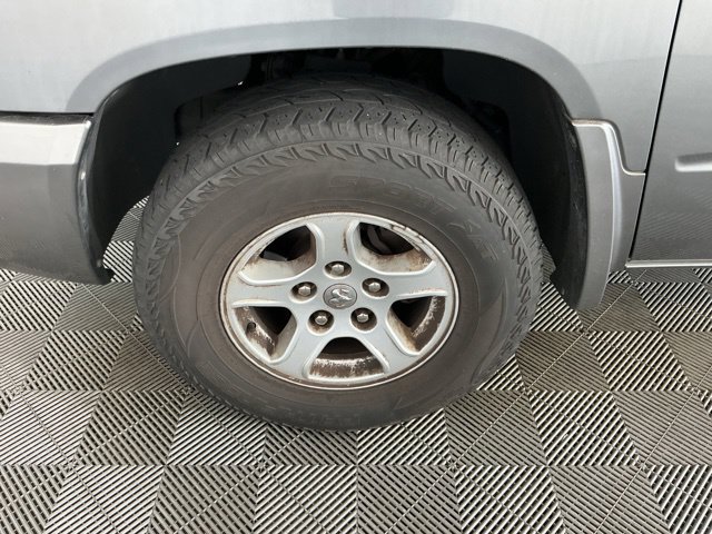 Used 2007 Dodge Dakota SLT w/ Trailer Tow Group AWD/4WD image 7