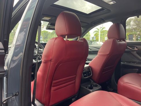 Used 2023 MAZDA CX-9 Carbon Edition image 36