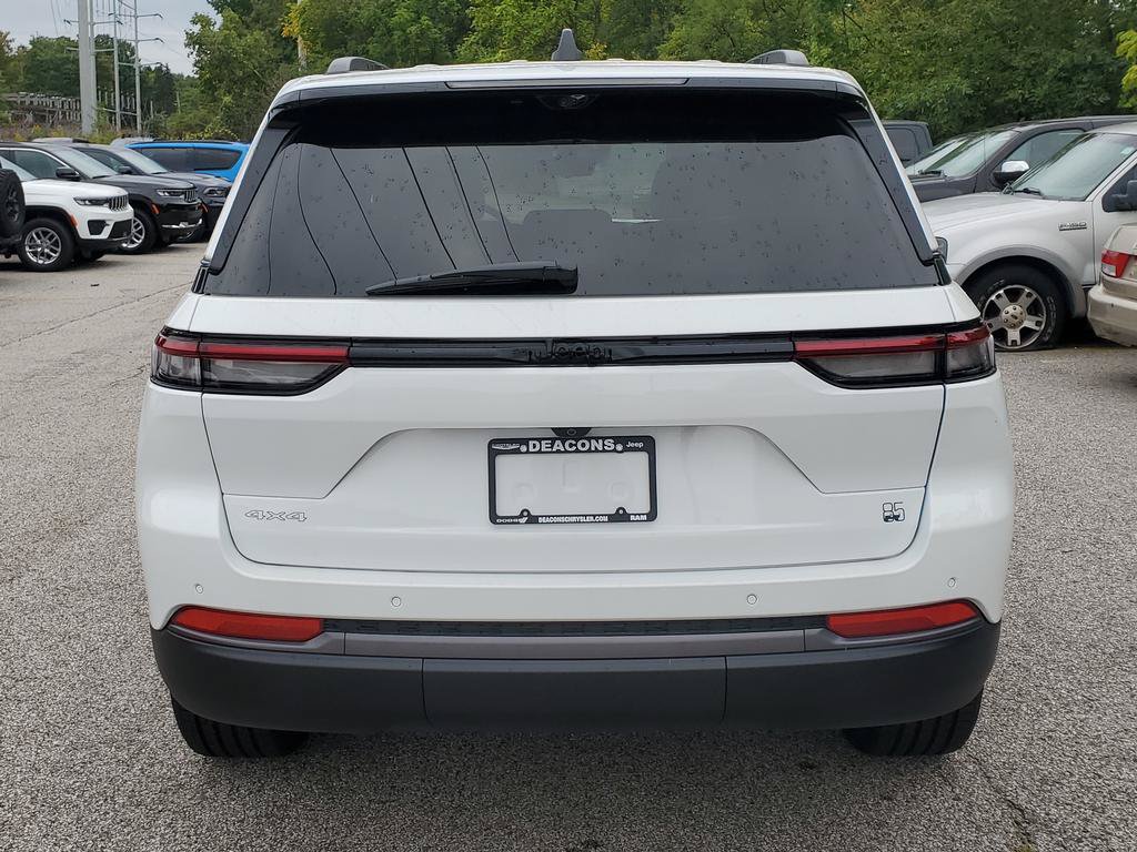 New 2026 Jeep Grand Cherokee Limited AWD/4WD image 5