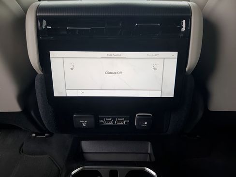 New 2026 Jeep Grand Wagoneer Summit image 22