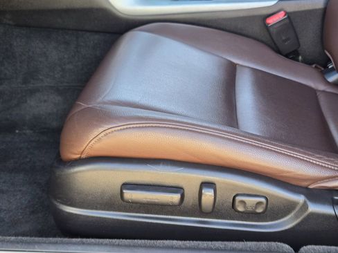 Used 2015 Acura TLX Base image 28