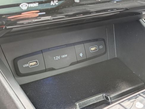 Used 2022 Hyundai Tucson Limited FWD image 18