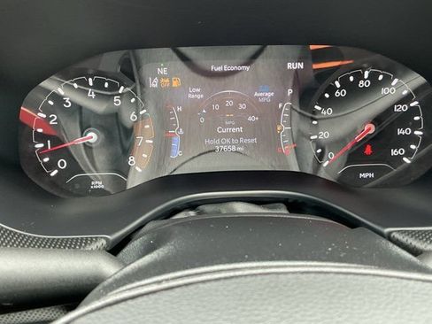 Used 2022 Jeep Compass Trailhawk AWD/4WD image 31