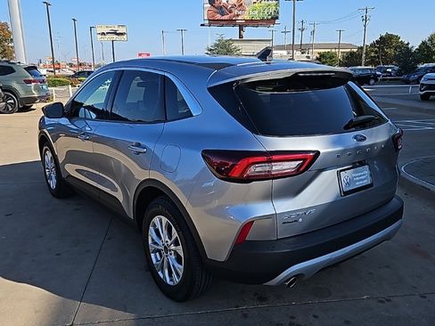 Used 2023 Ford Escape Active image 7