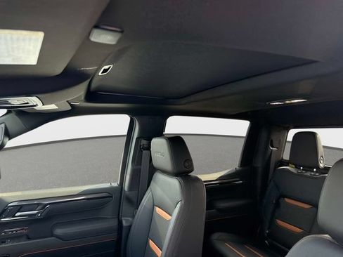 New 2026 GMC Sierra 1500 AT4 w/ AT4 Premium Package AWD/4WD image 18