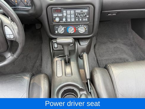 Used 2002 Pontiac Firebird Trans Am RWD image 20