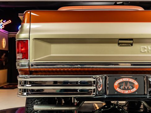 Used 1987 Chevrolet C/K Truck 2500 image 32