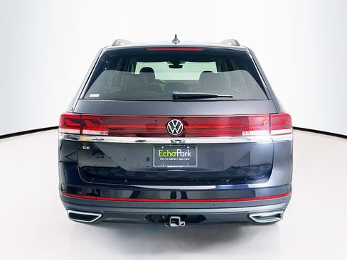 Used 2025 Volkswagen Atlas SE FWD image 7