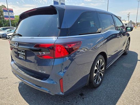 Used 2026 Honda Odyssey Elite image 5