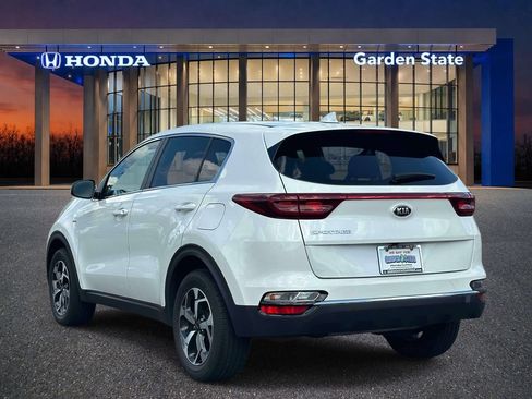 Used 2021 Kia Sportage LX AWD/4WD image 4