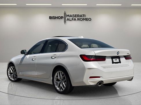 Used 2025 BMW 330i Sedan RWD image 3