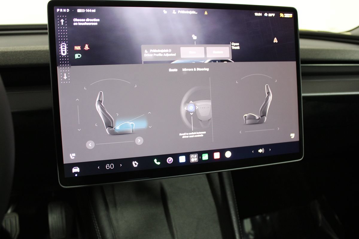 Used 2025 Tesla Model 3 Long Range RWD image 18