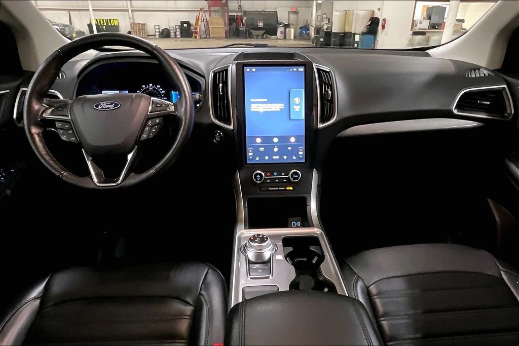 Certified 2024 Ford Edge SEL AWD/4WD image 14