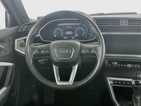 Used 2025 Audi Q3 2.0T Premium AWD/4WD image 17