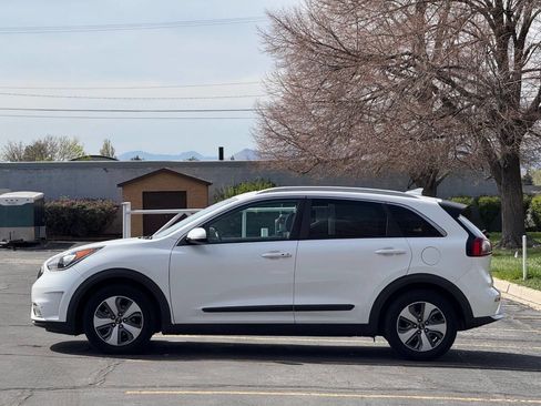 Used 2019 Kia Niro EX w/ Option Group 040 image 8
