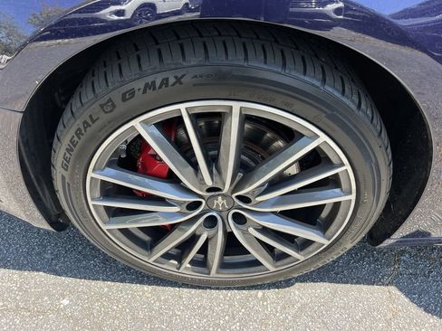 Used 2020 Maserati Ghibli S RWD image 8