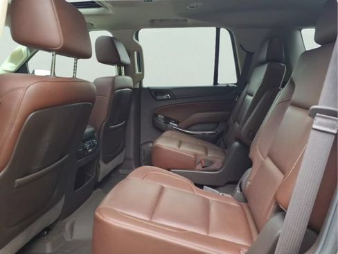 Used 2016 Chevrolet Tahoe LTZ AWD/4WD image 10