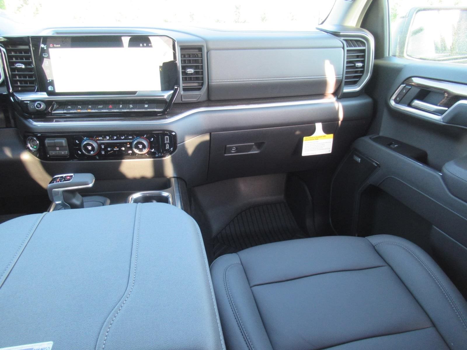 New 2026 Chevrolet Silverado 1500 RST w/ RST All Star Premium Package AWD/4WD image 14