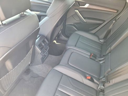 Used 2024 Audi Q5 2.0T Premium Plus image 11