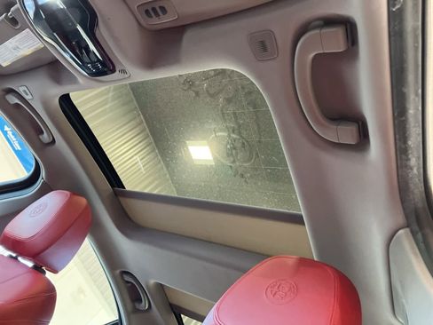 Used 2020 Alfa Romeo Giulia Sprint w/ Cold Weather Package image 11