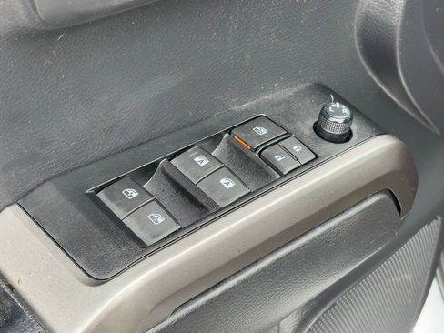 Used 2023 Toyota Tacoma SR5 image 27