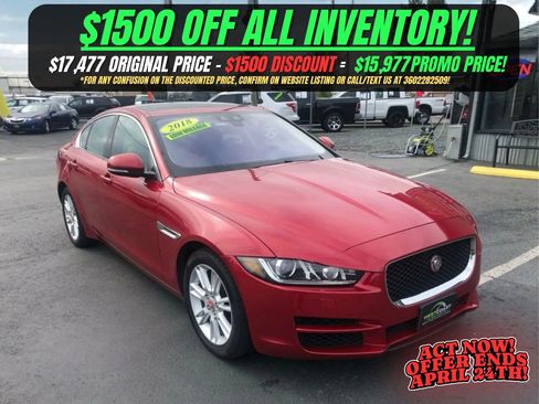 Used 2018 Jaguar XE Premium RWD image 1