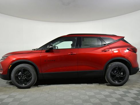 New 2026 Chevrolet Blazer LT w/ Midnight/Sport Edition AWD/4WD image 16