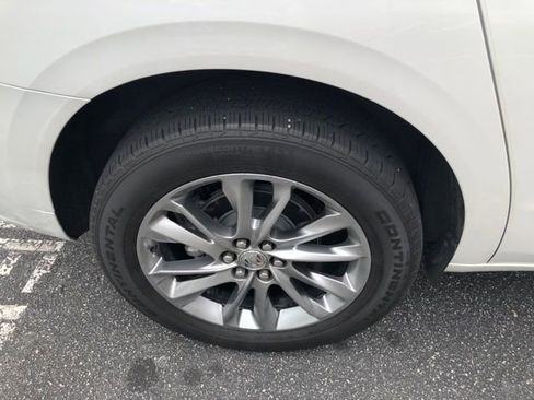Used 2024 Buick Enclave Avenir w/ Avenir Technology Package FWD image 7