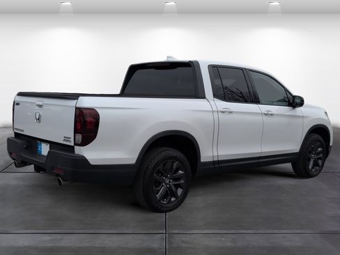 Certified 2023 Honda Ridgeline Sport image 5