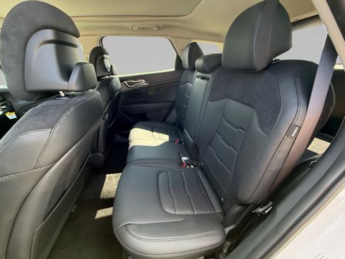 New 2026 Kia Sportage SX AWD/4WD image 22