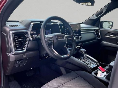 Used 2024 GMC Canyon Elevation w/ Trailering Package image 16