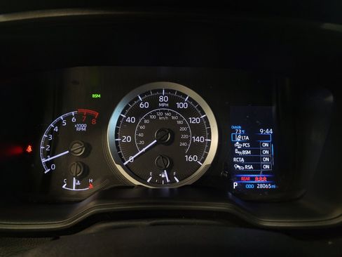 Used 2022 Toyota Corolla LE w/ LE Convenience Package FWD image 23