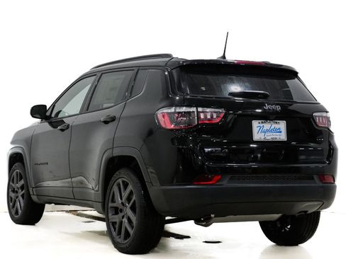 New 2026 Jeep Compass Latitude image 8