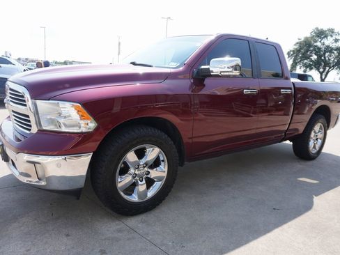 Used 2018 RAM 1500 Lone Star image 3