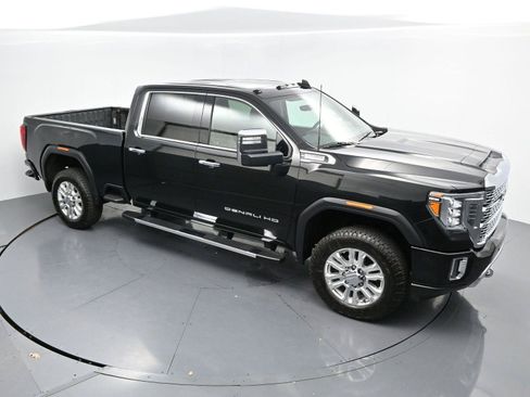 Used 2020 GMC Sierra 2500 Denali w/ Denali Ultimate Package AWD/4WD image 39
