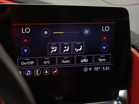 Used 2021 Chevrolet Corvette Stingray Preferred Cpe w/ Z51 Performance Package image 15