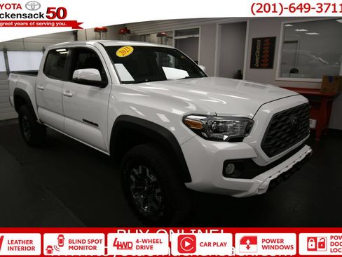 Used 2023 Toyota Tacoma TRD Off-Road AWD/4WD image 1