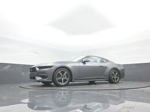 New 2025 Ford Mustang Coupe image 30