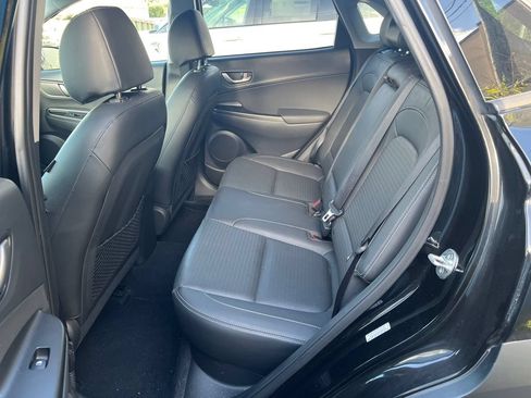 Used 2020 Hyundai Kona Limited AWD/4WD image 8