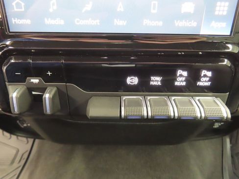 Used 2022 RAM 3500 Laramie w/ Safety Group B image 56