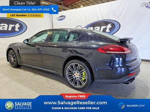 Used 2015 Porsche Panamera S RWD image 3