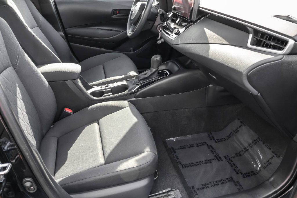 Used 2024 Toyota Corolla LE FWD image 35