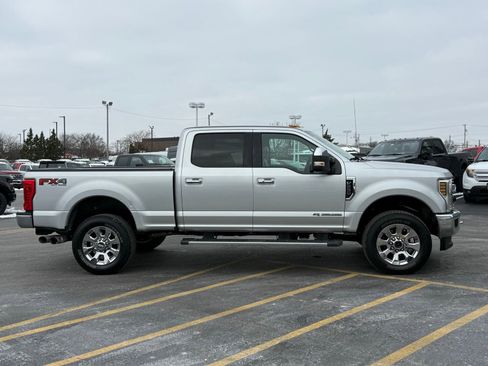 Used 2018 Ford F250 Lariat w/ Lariat Ultimate Package image 2