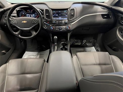 Used 2017 Chevrolet Impala Premier w/ Enhanced Convenience Package image 17
